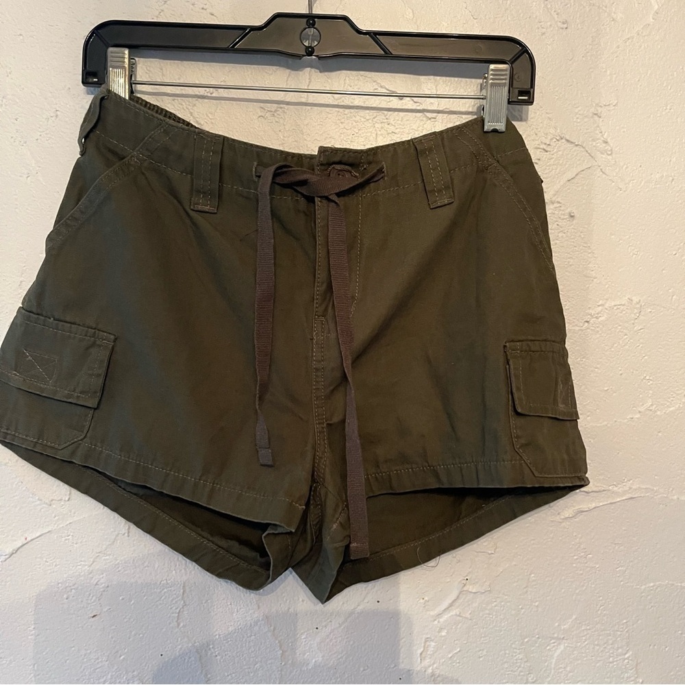 Aeropostale Mid Rise Shorts Size Medium